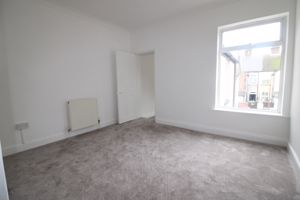 Bedroom- click for photo gallery